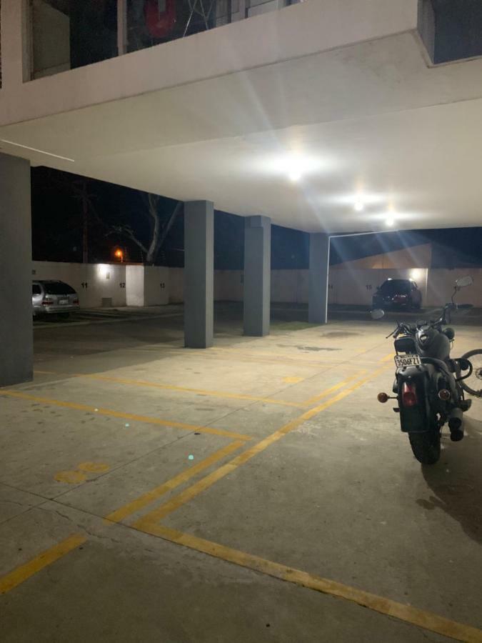 Vivaldi Apartamento Santa Cruz de La Sierra Exterior foto